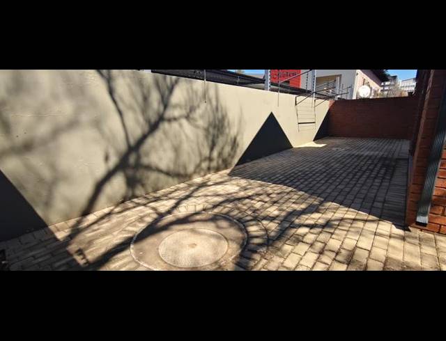 2 BEDROOM PROPERTY TO RENT IN DIE BULT